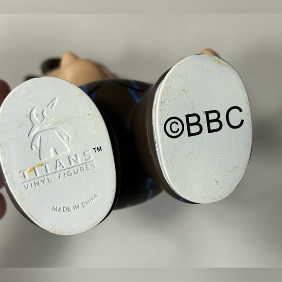 Doctor Who -  6.5” End of Time 10th Doctor Titan Vinyl Figure  ✨ - Picture 4 of 6